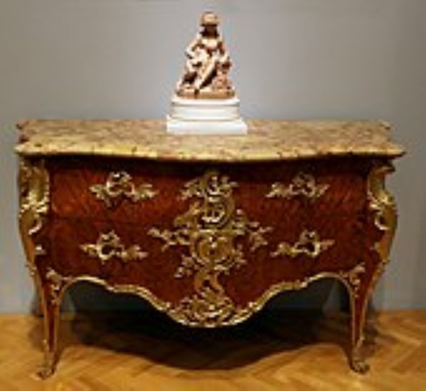 What is Renaissance furniture? Medieval and Renaissance Europe Furniture