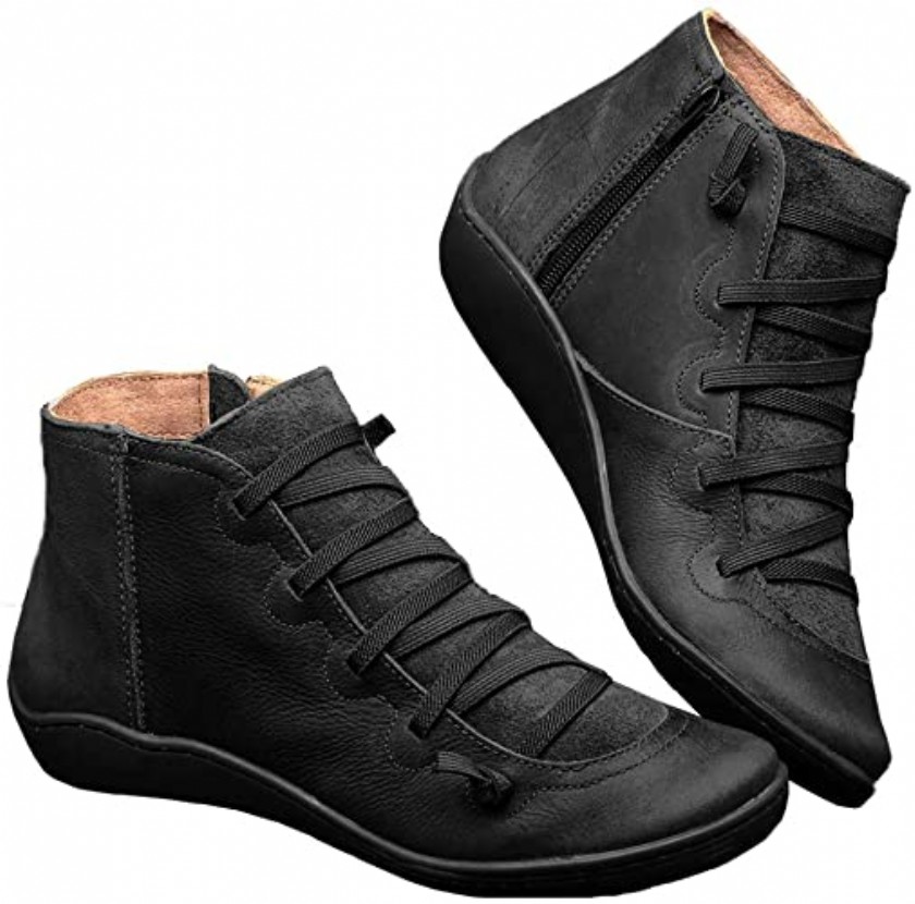 black boots flat heel
