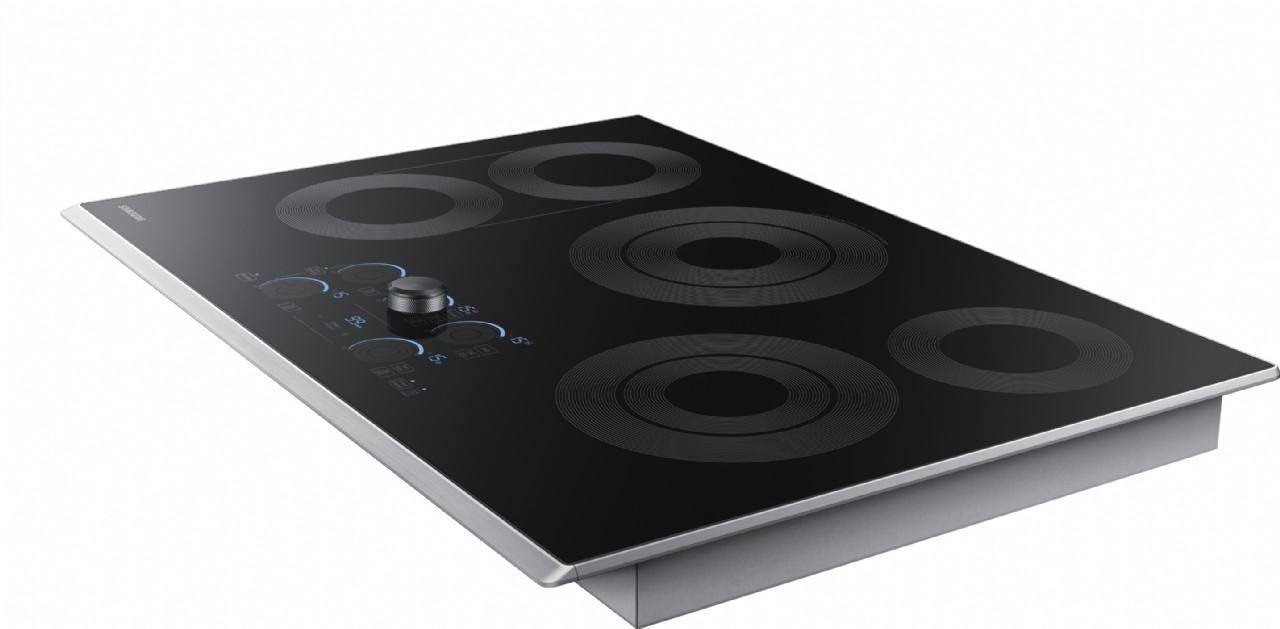Samsung 30 Inch Electric Cooktop with 5 Radiant Heating Elements