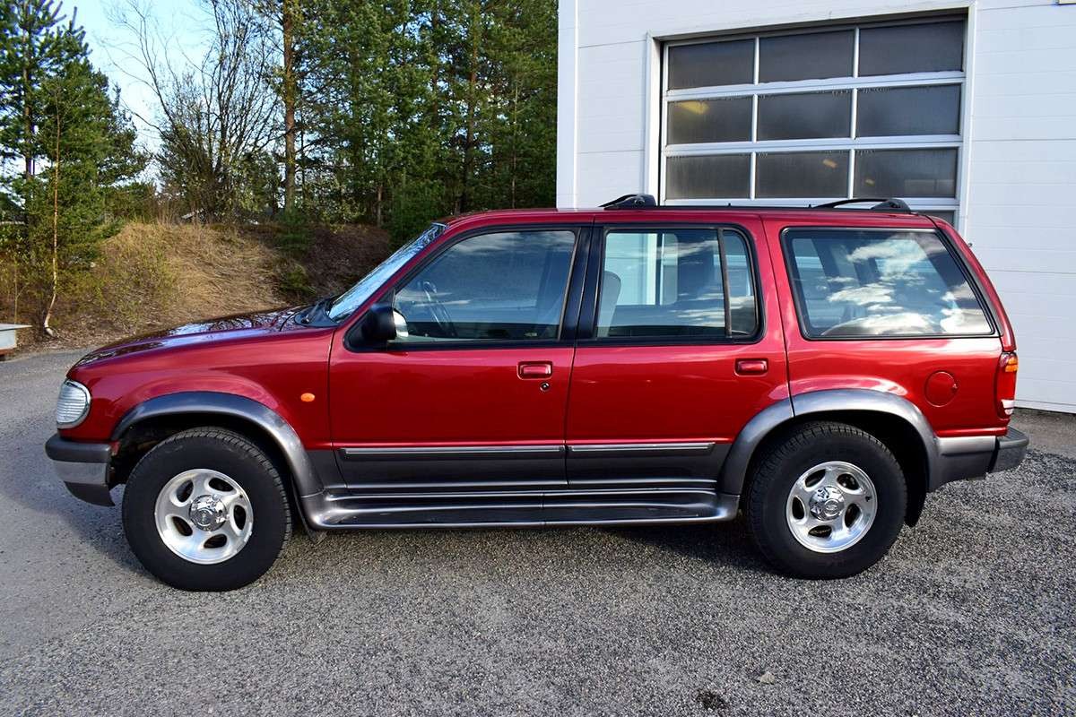 1998 Ford Explorer