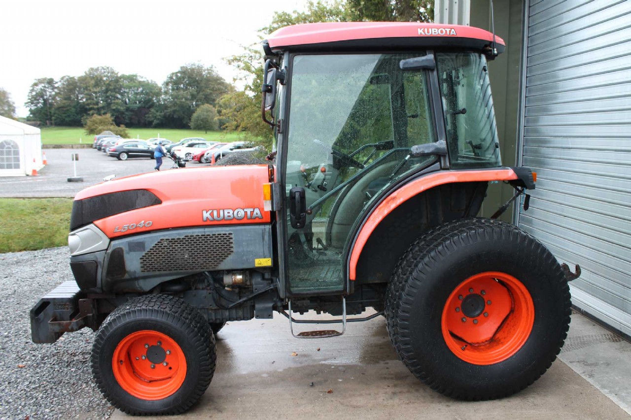 Hydraulic malfunction on a Kubota L5040