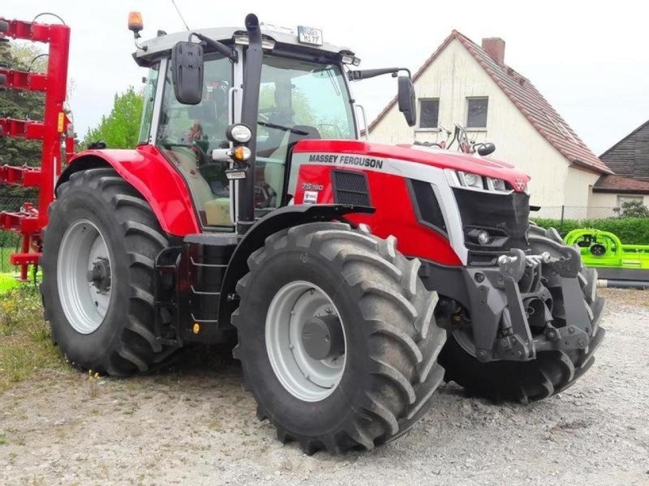 Hydraulic malfunctions on a Massey Ferguson 190