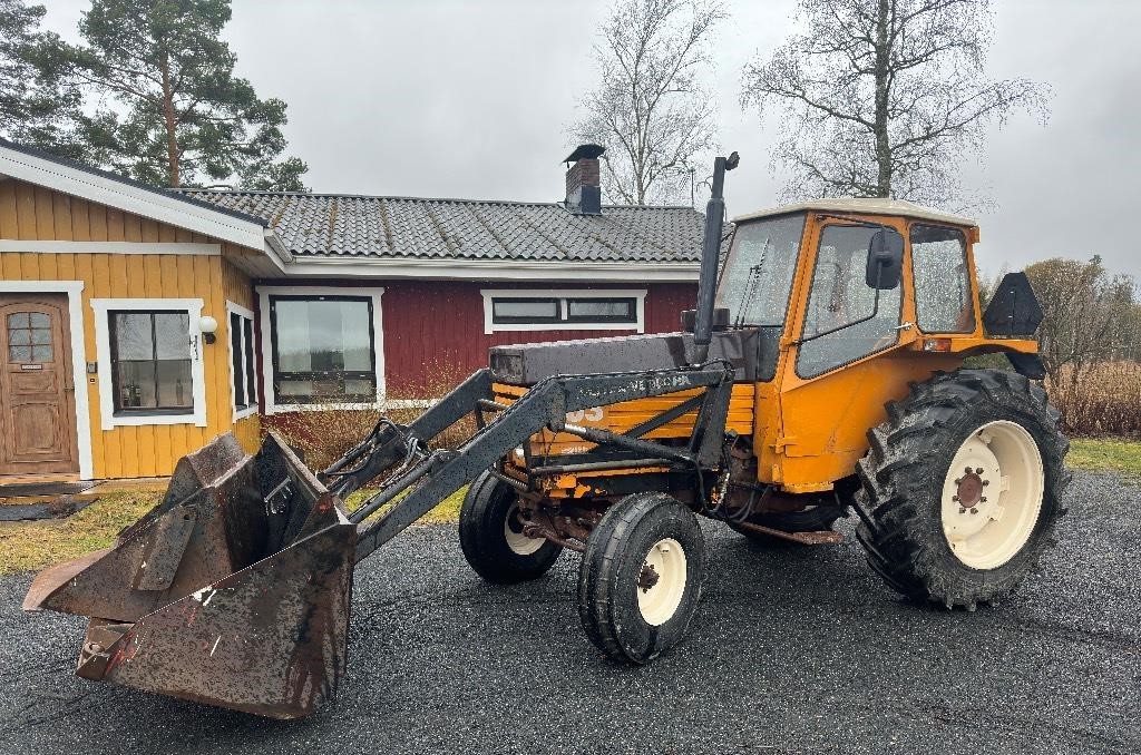 Repairing a hydraulic failure on a Valmet T