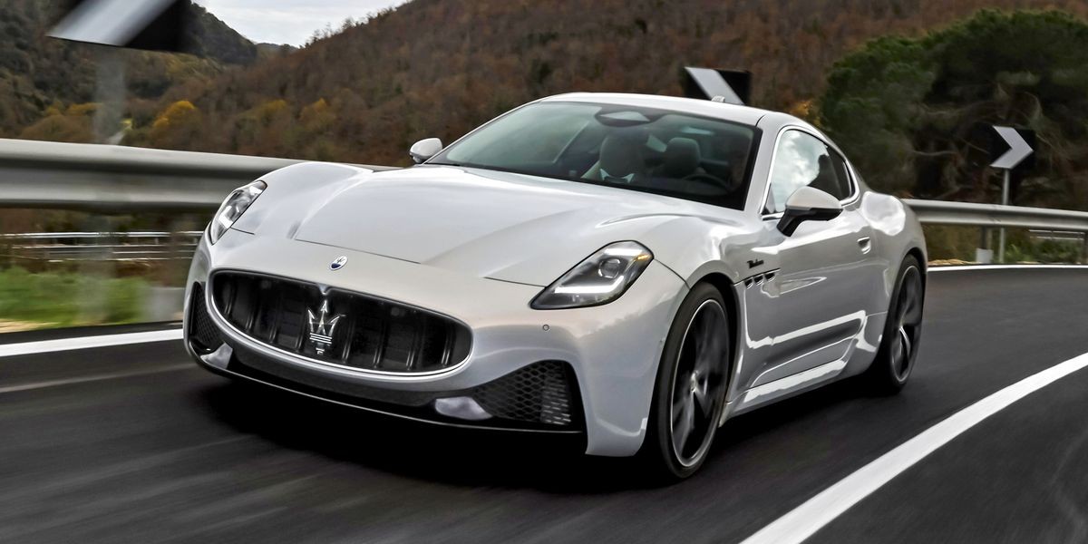 What is the oil capacity and type for the Maserati GT?