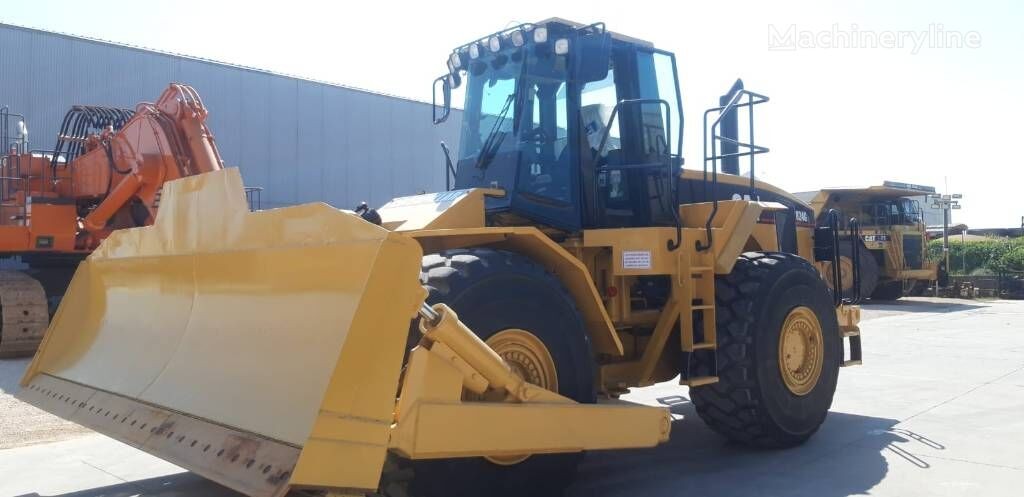 The Caterpillar 824 is a large hydraulic bulldozer