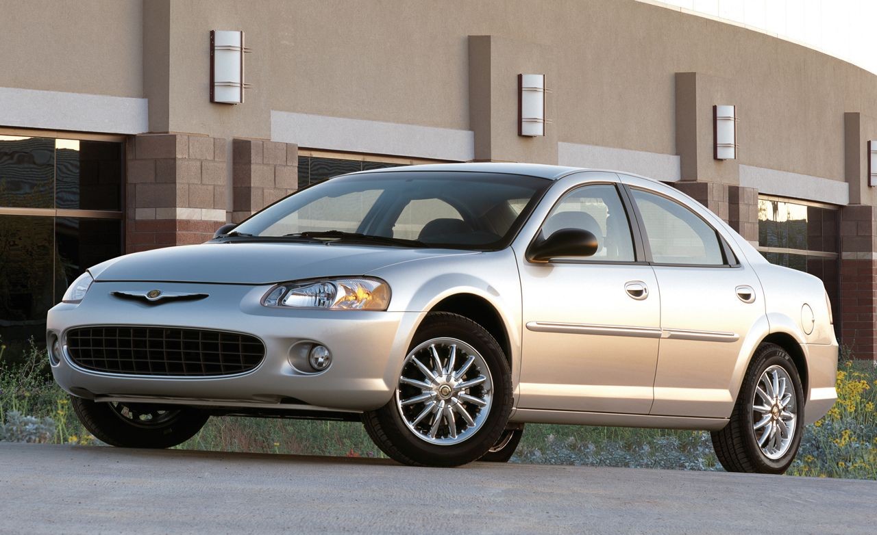 The fuel tank capacity and fuel consumption per 100 km for a Chrysler Sebring