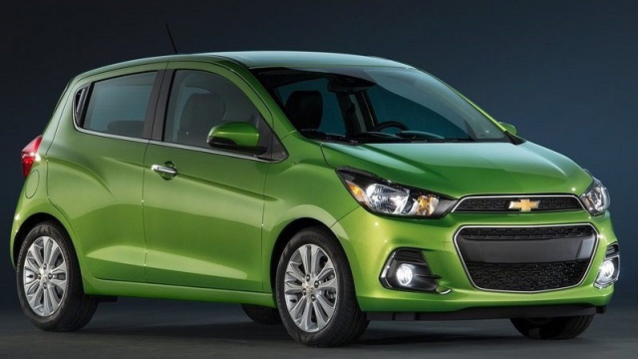 The fuel tank capacity and fuel consumption per 100 km for the Chevrolet Spark