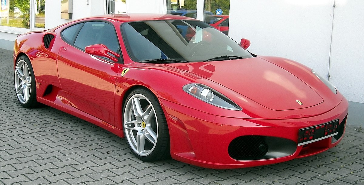 The fuel tank capacity and fuel consumption per 100 km for the Ferrari 430