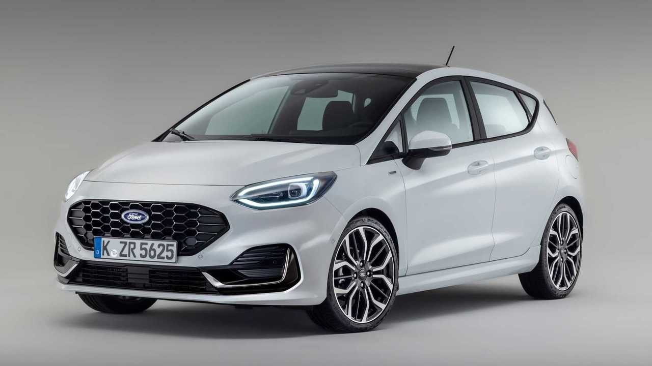 The fuel tank capacity and fuel consumption per 100 km for the Ford Fiesta