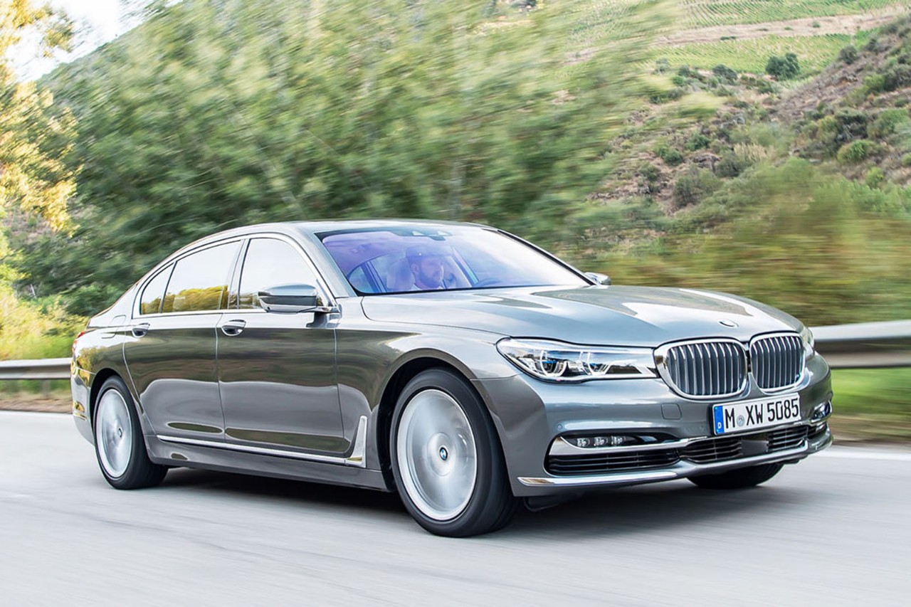 The oil capacity and type for a BMW 730d