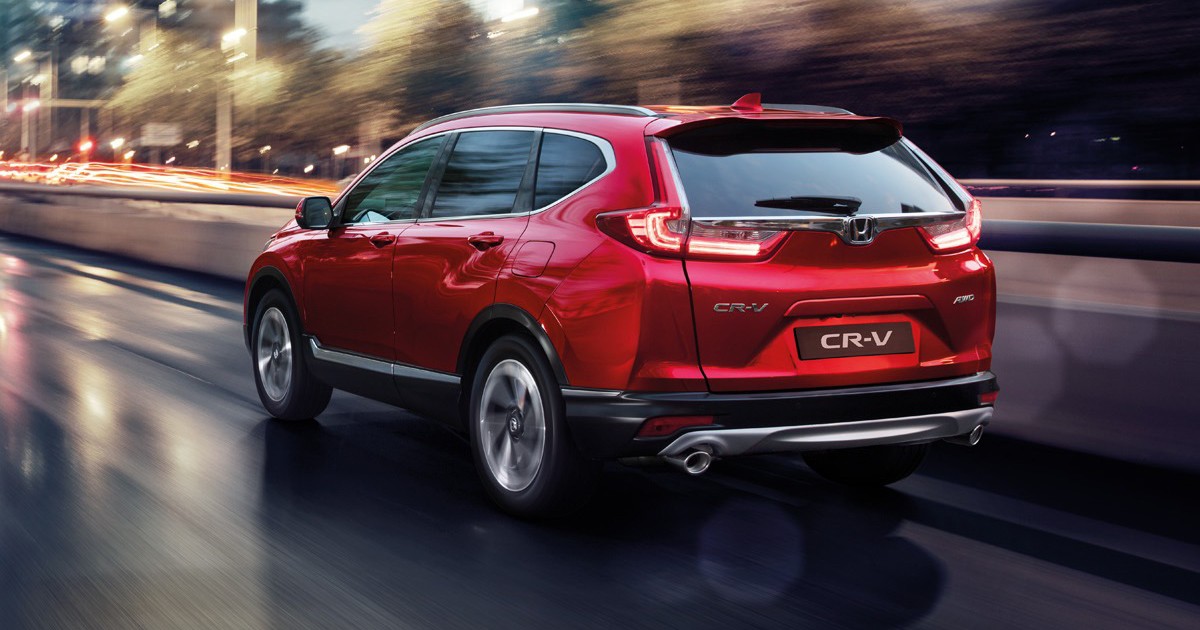 The oil capacity and type for a Honda CR-V