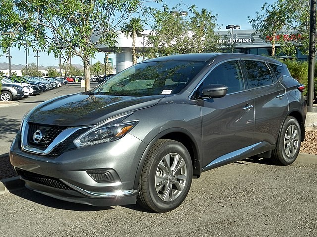 The oil capacity and type for a Nissan Murano