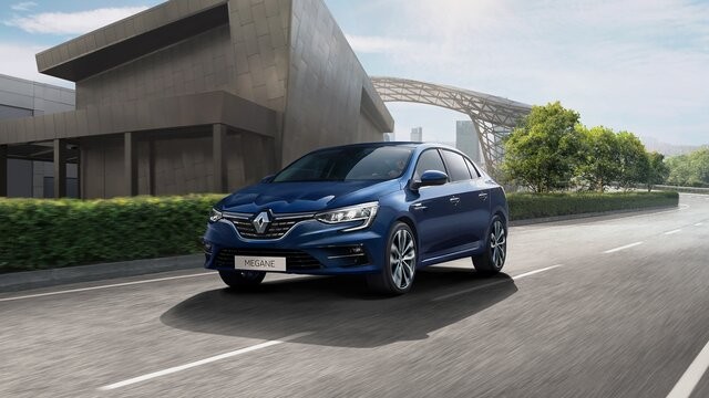 The oil capacity and type for the Renault Megane
