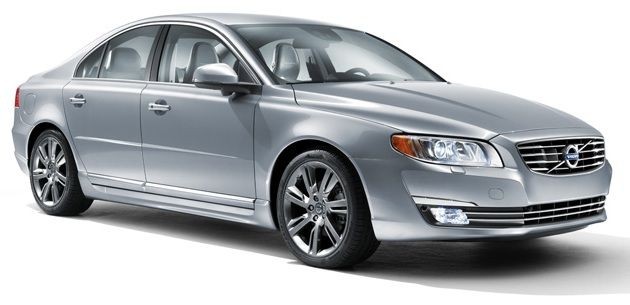 The oil capacity and type for the Volvo S80