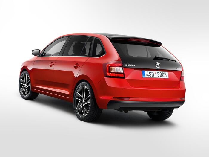 The oil capacity and type required for the Skoda Rapid