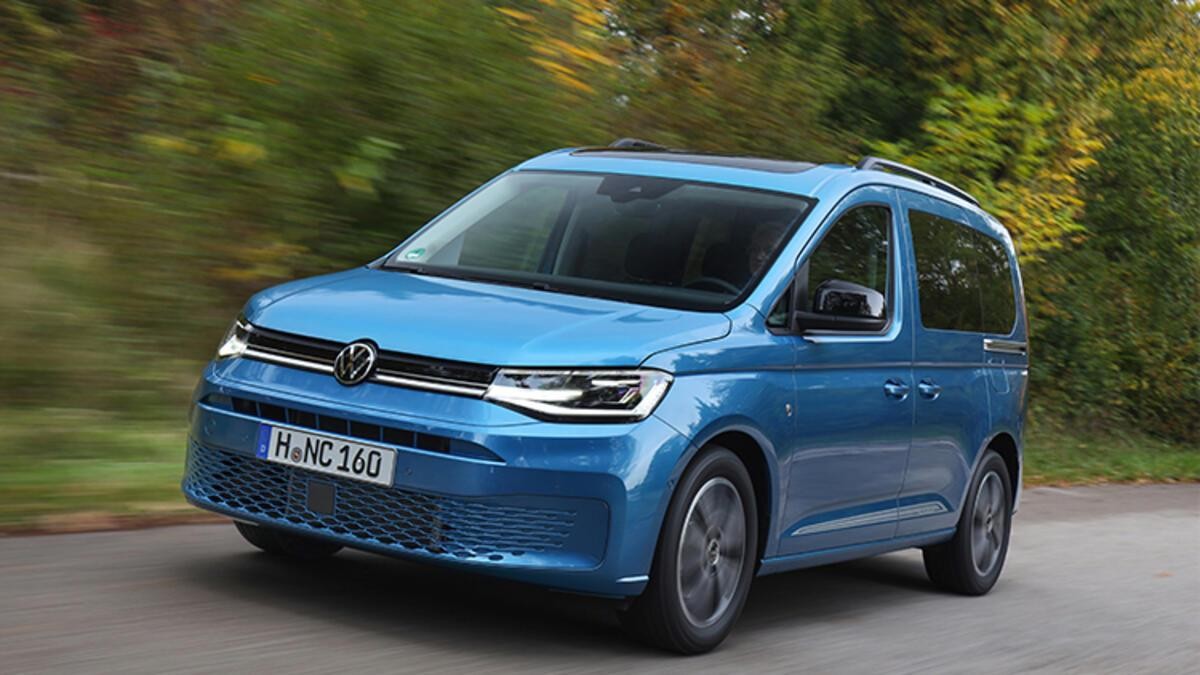 The oil capacity and type required for the Volkswagen Caddy