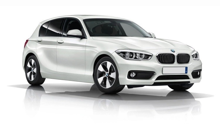 The recommended oil capacity and type for a BMW 116i
