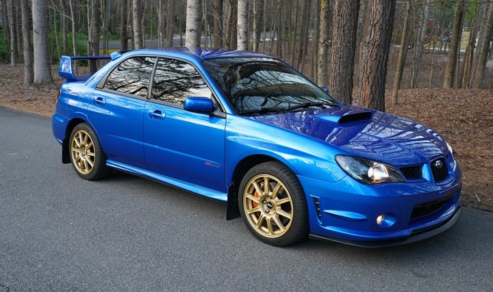 The recommended oil capacity for the Subaru Impreza
