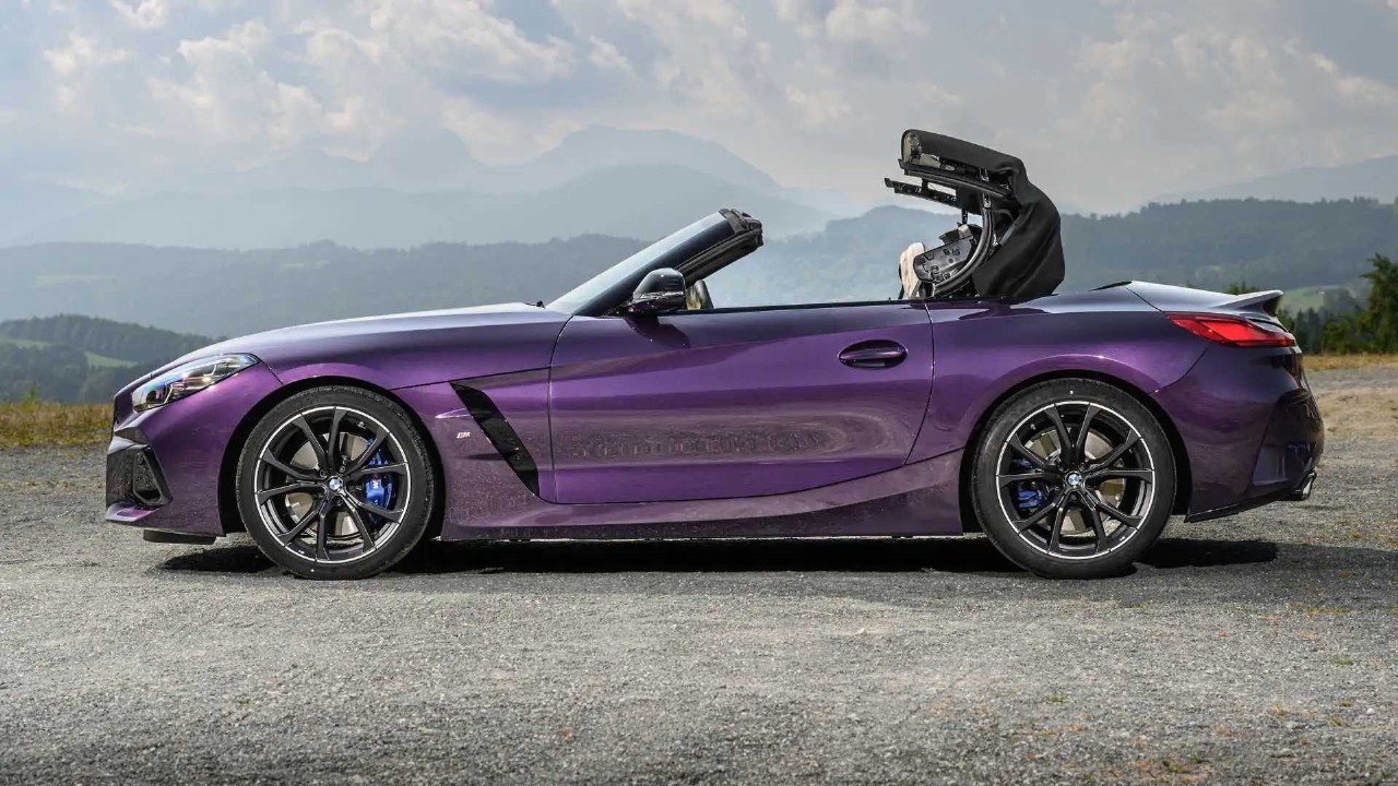 The recommended oil type and capacity for the BMW Z4