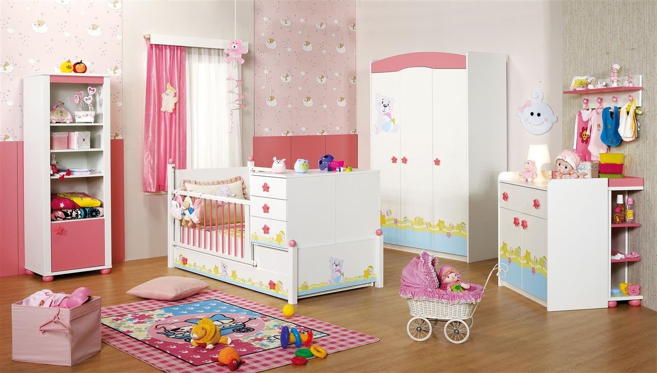 What are the best colors for a baby girl's room?