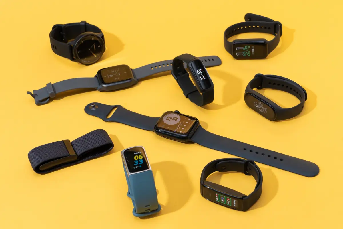 Best Fitness Trackers for Beginners: Apple Watch Alternatives and Activity Monitoring Features